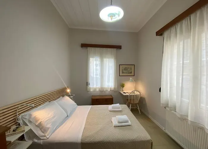 Апартаменты Efi's House *