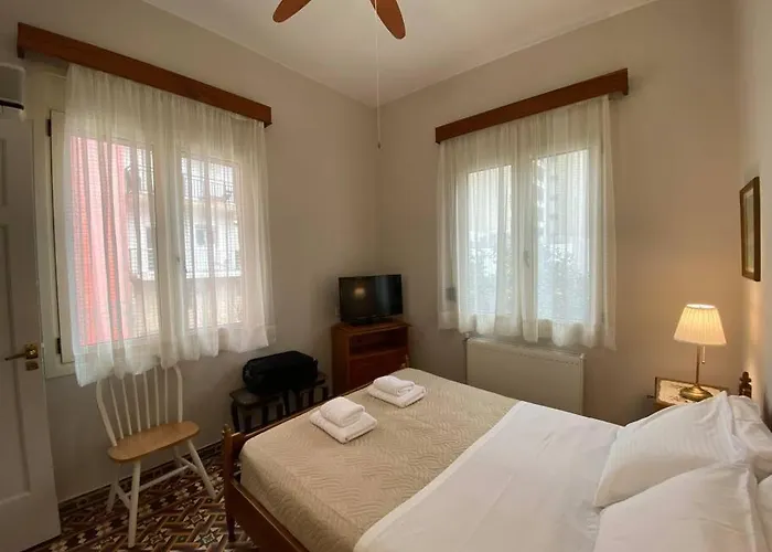 Efi's House アパート ハニア